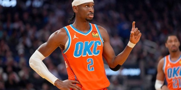 亚历山大38分杰威22分6助 雷霆轻取勇士13连胜