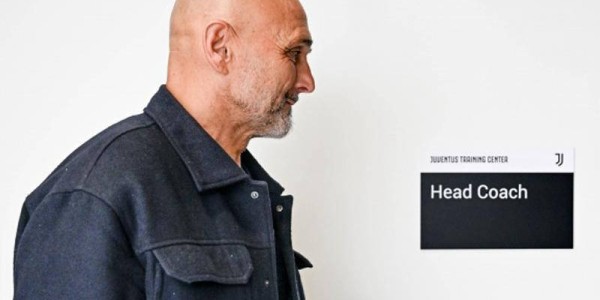 尤文图斯宣布新帅上任！曼联王朝的坍塌，再次被提起