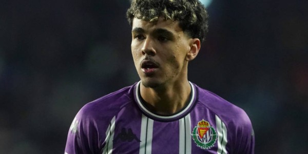 官方：19岁拜仁后卫阿兹努加盟埃弗顿
        
    官方：19岁拜仁后卫阿兹努加盟埃弗顿