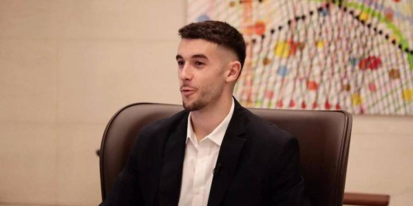 霍安：巴萨的影响力没有一家俱乐部能比，希望能在这效力多年